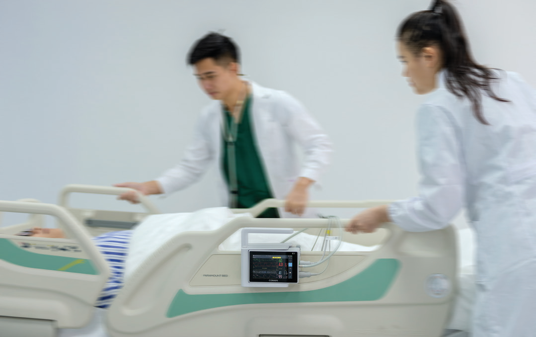 Фото Монитор пациента переносной COMEN K18 Pro