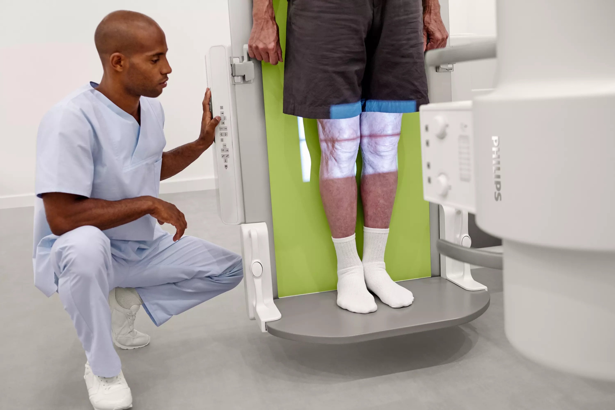 Рентгеновский аппарат Philips CombiDiagnost R90