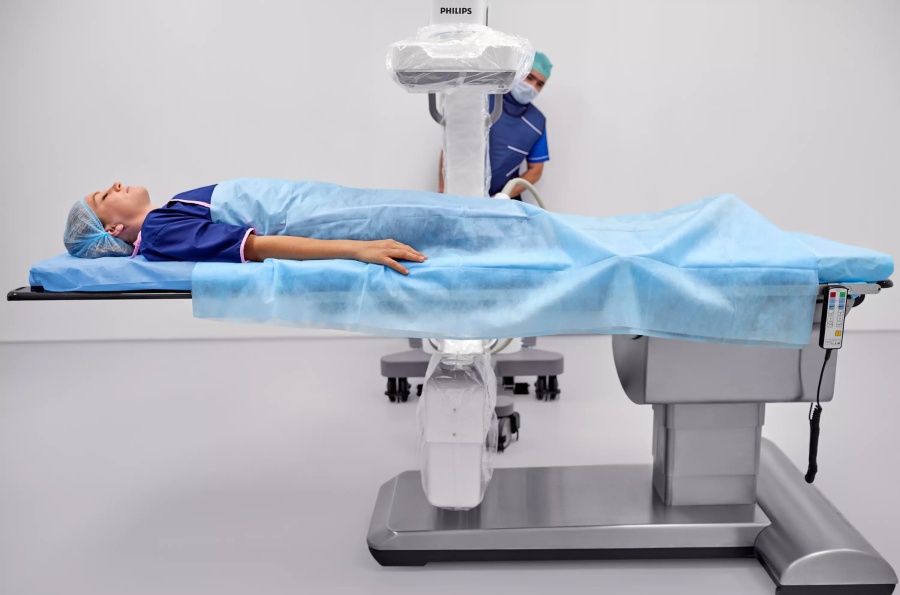 Мобильная C-дуга Philips Zenition 10 с плоским детектором