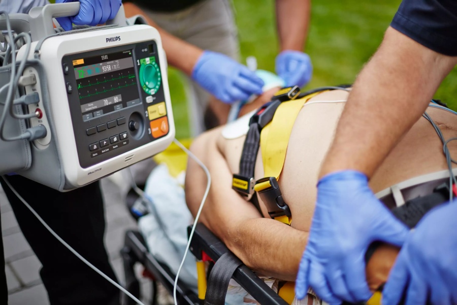 Дефибриллятор-монитор для реанимации Philips Efficia DFM100