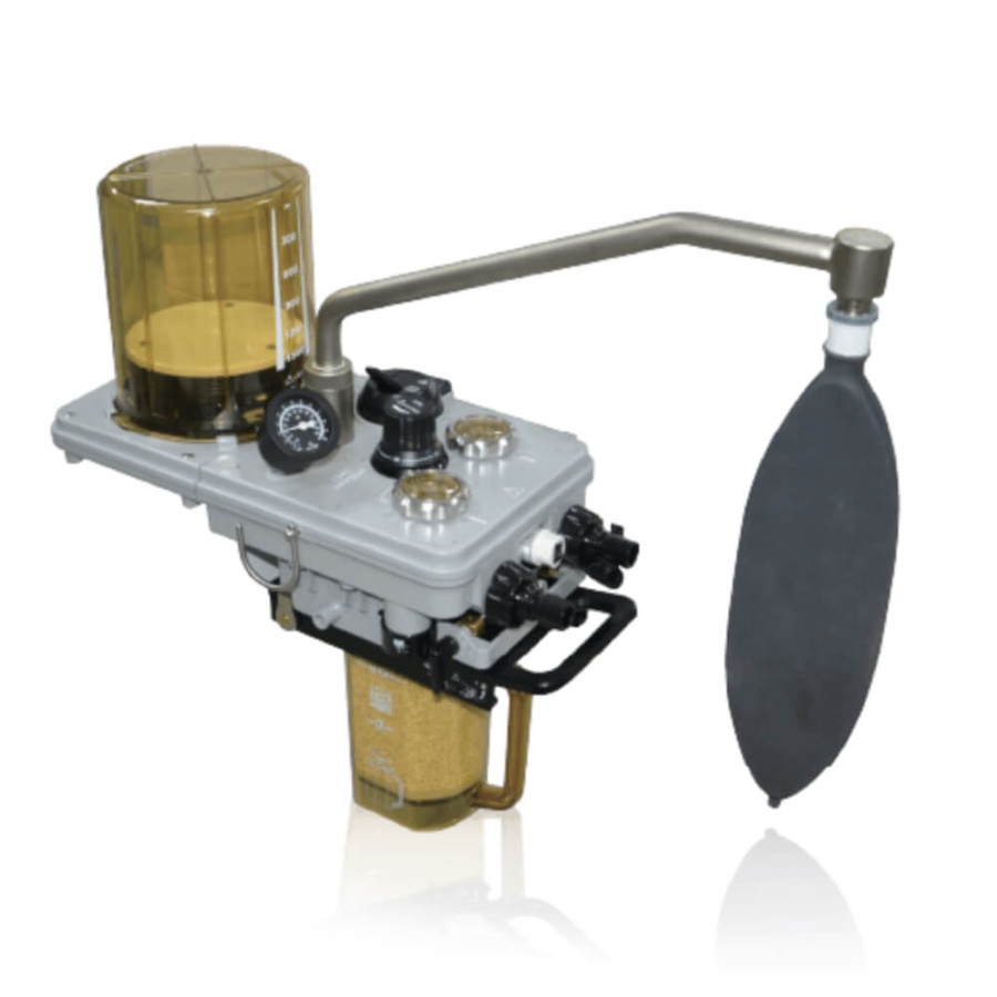 Наркозный дыхательный аппарат COMEN AX600