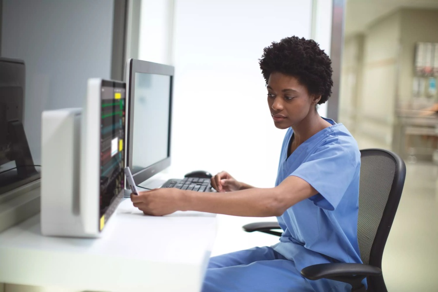 Независимый дисплей Philips IntelliVue AD85